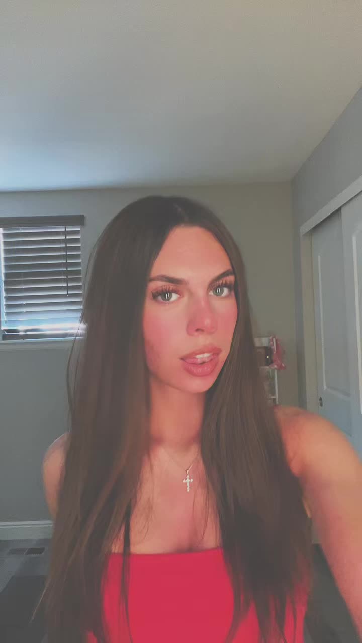 @👄
