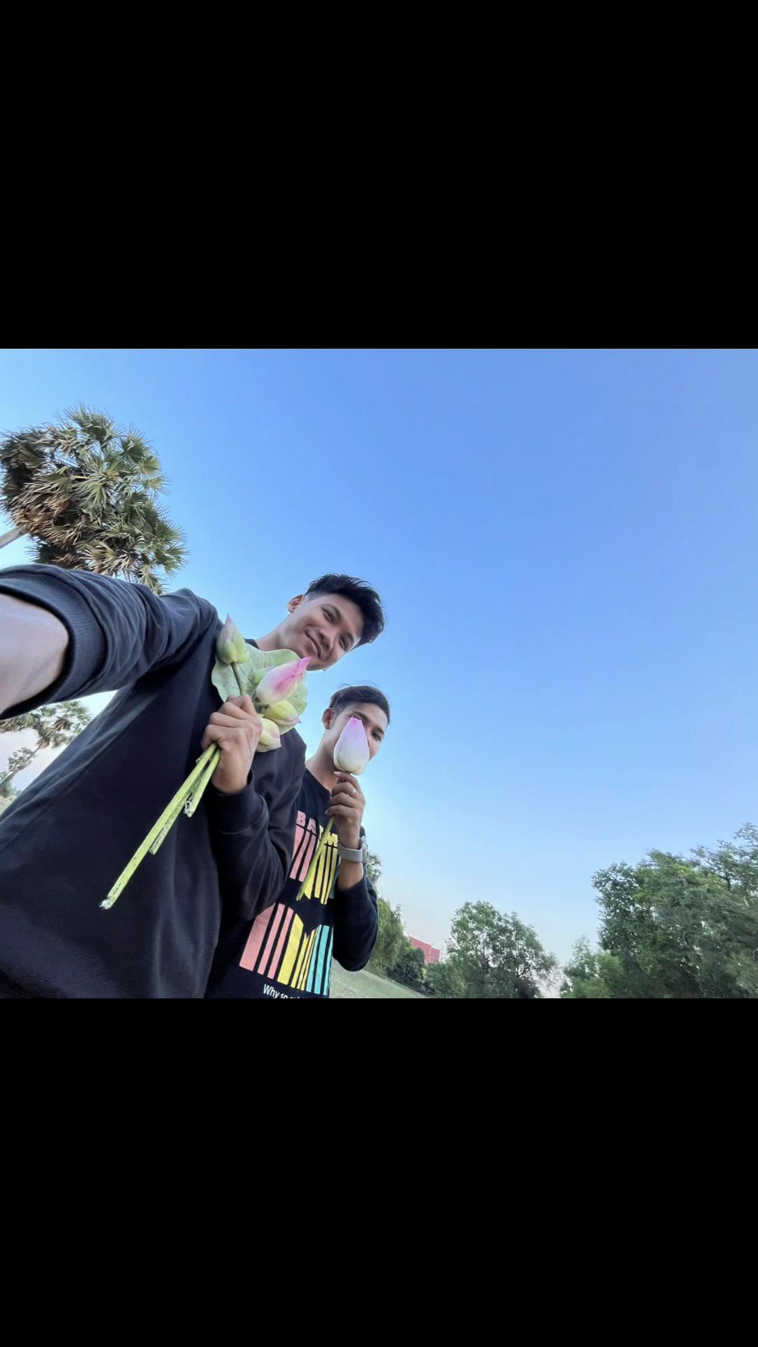 @Na k-វណ្ណៈ