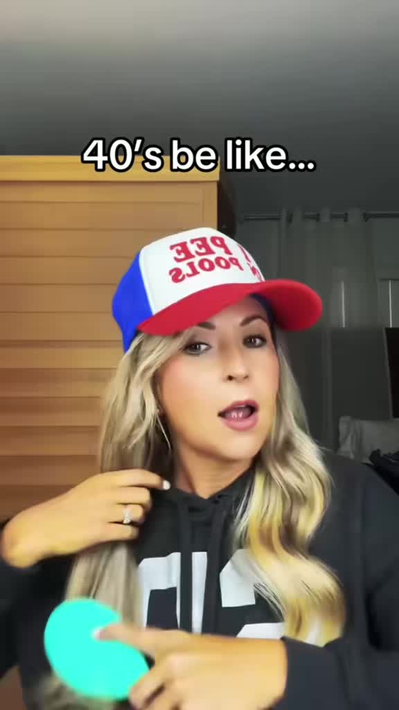 @KIᖇᗩ ᔕᒪᗩᗷᗩᑌGᕼ