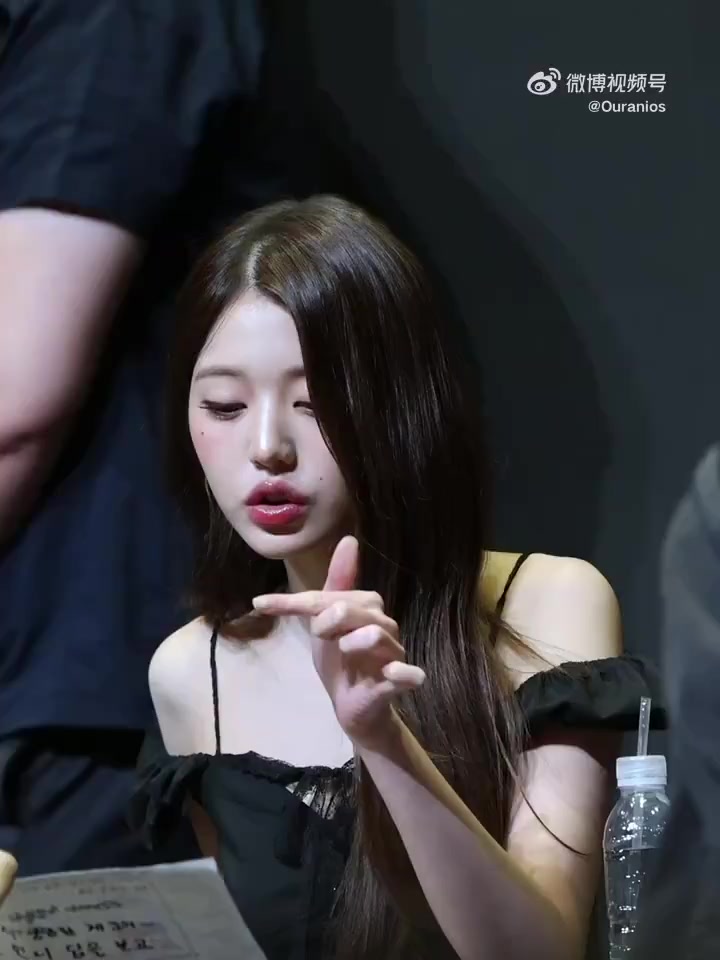 @todays_annyeongz!!