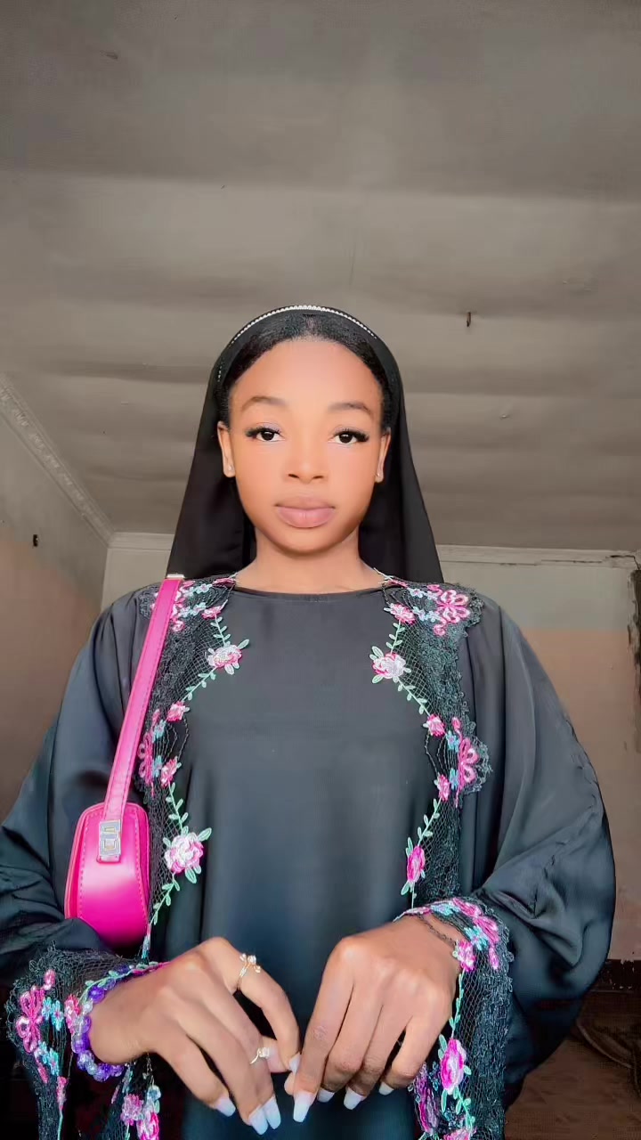 @Barbie Ami🌹🌹🌹🌹🌹