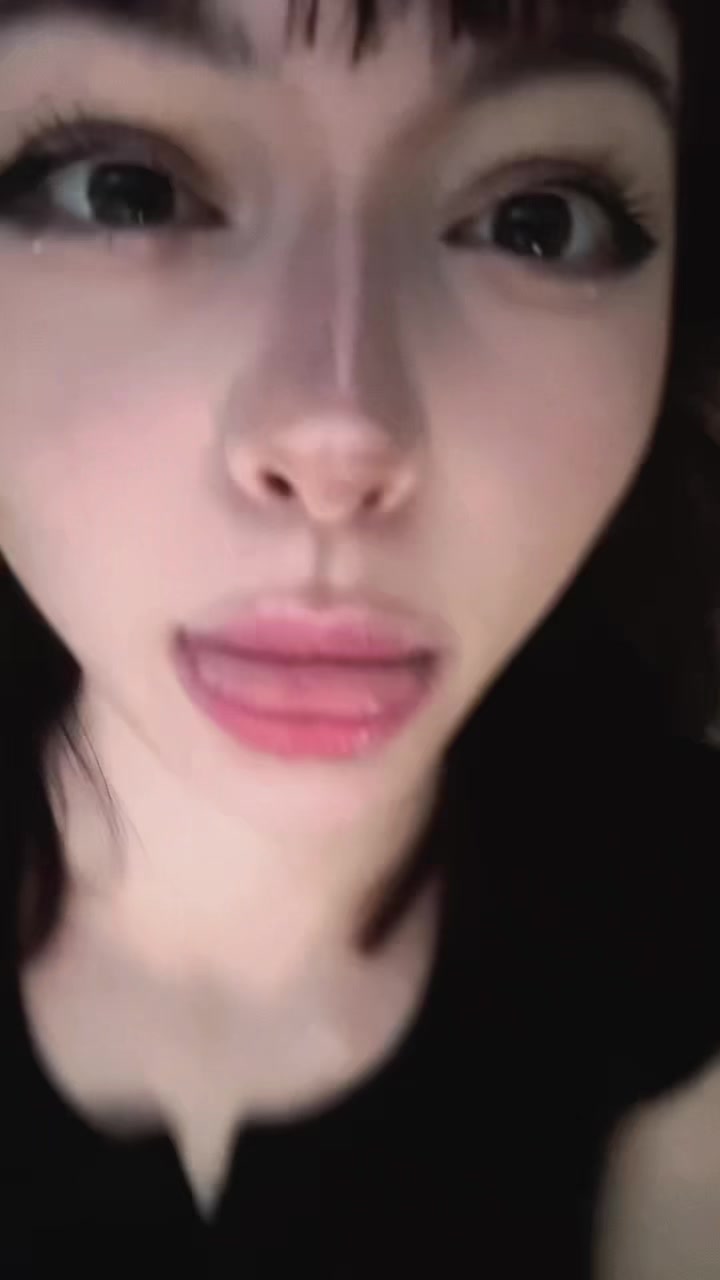 @️