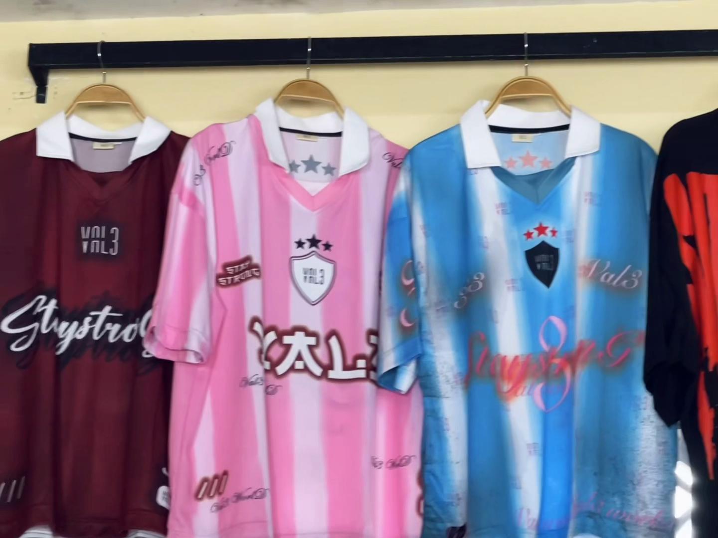 @Ella Clothing