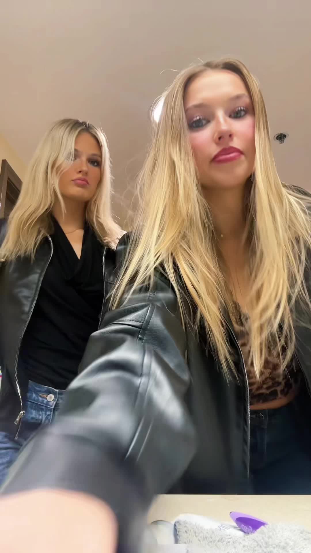 @kat