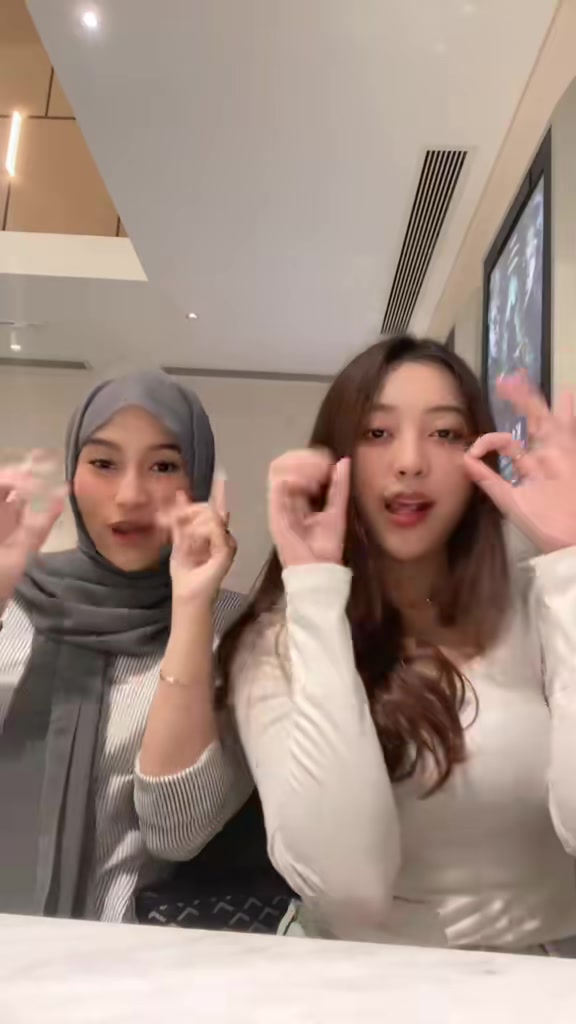 @azuziii