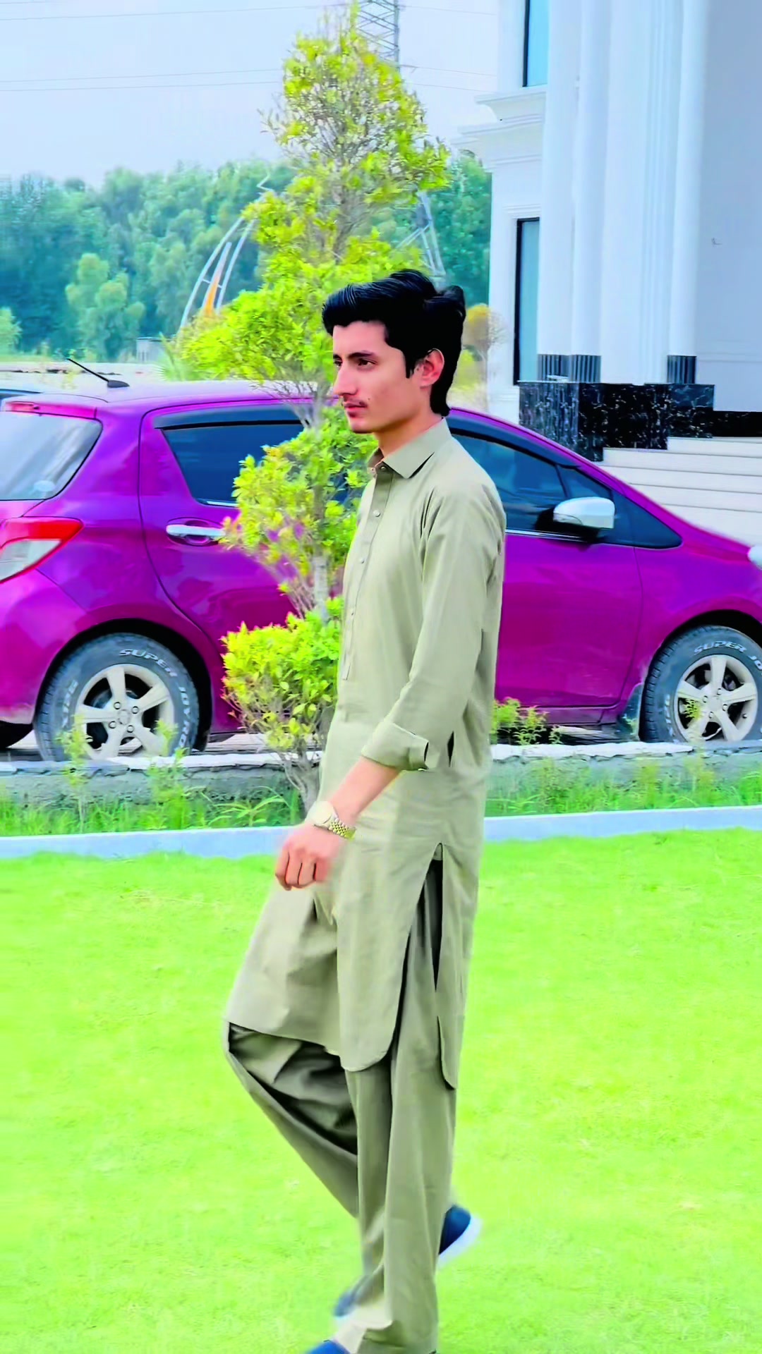 @AK ✋🙂↕️