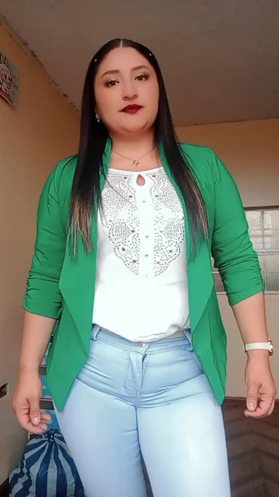@Estefania 🌻🩷