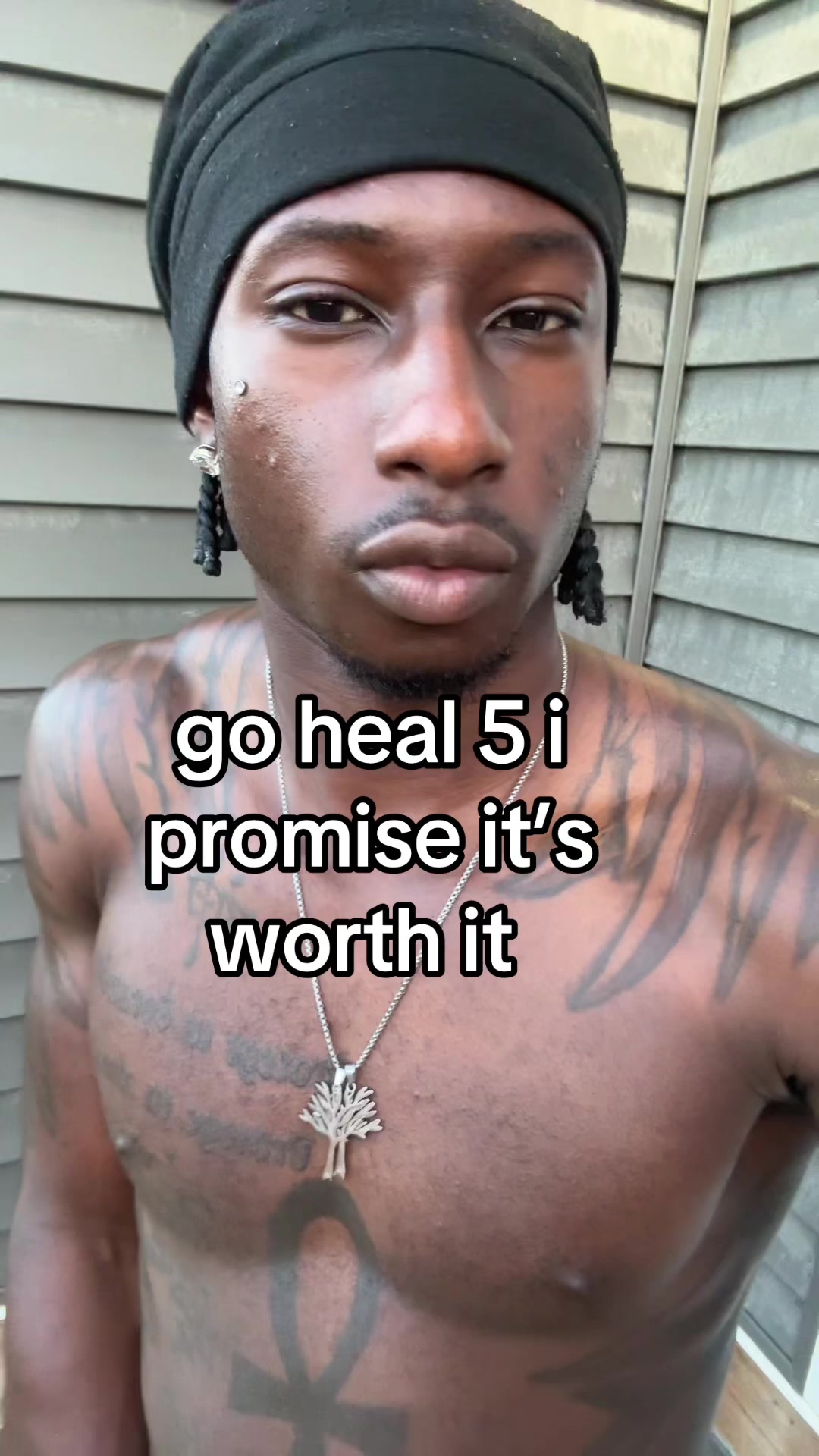 @￼