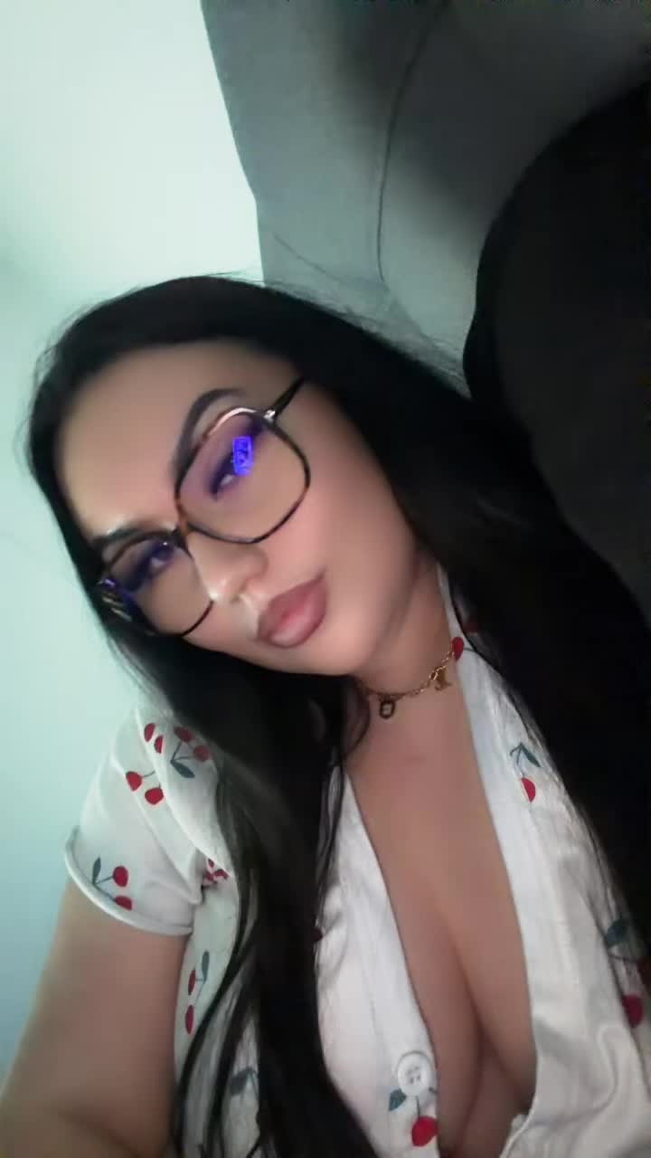 @Niyya__s🧿