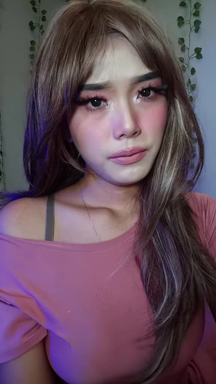 @V E Y R A