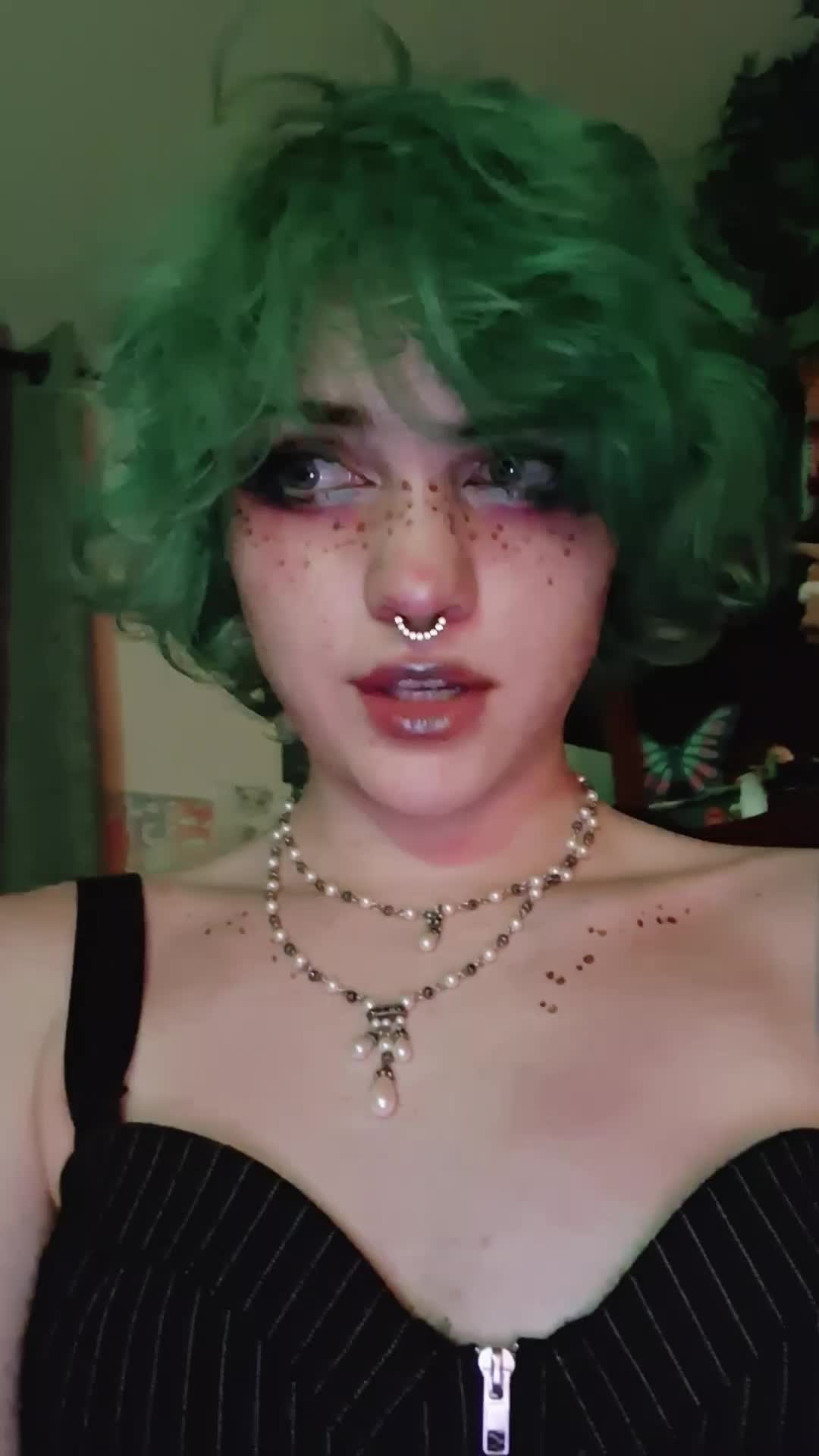 @fangedfaery