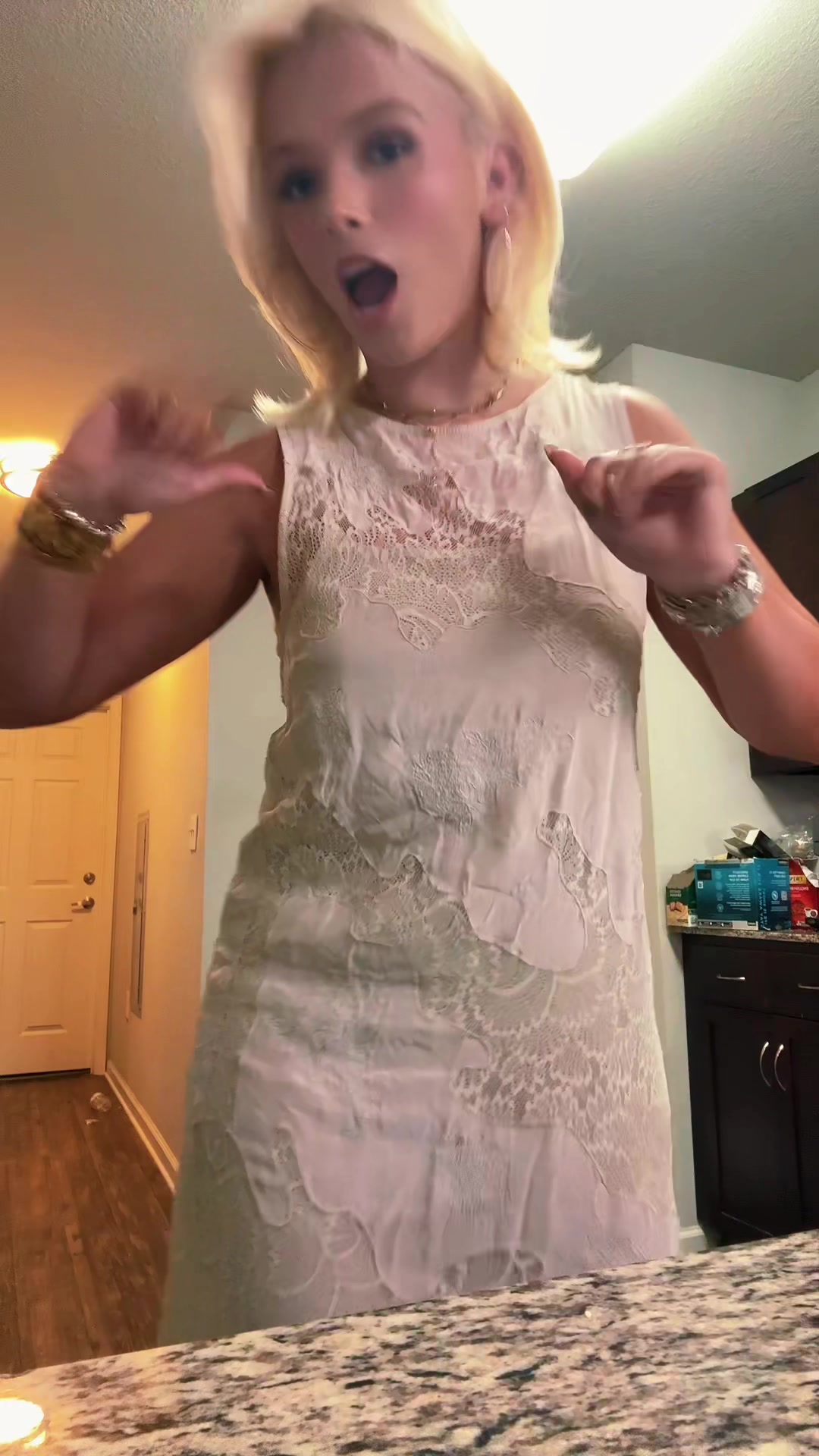 @whitneyagar2