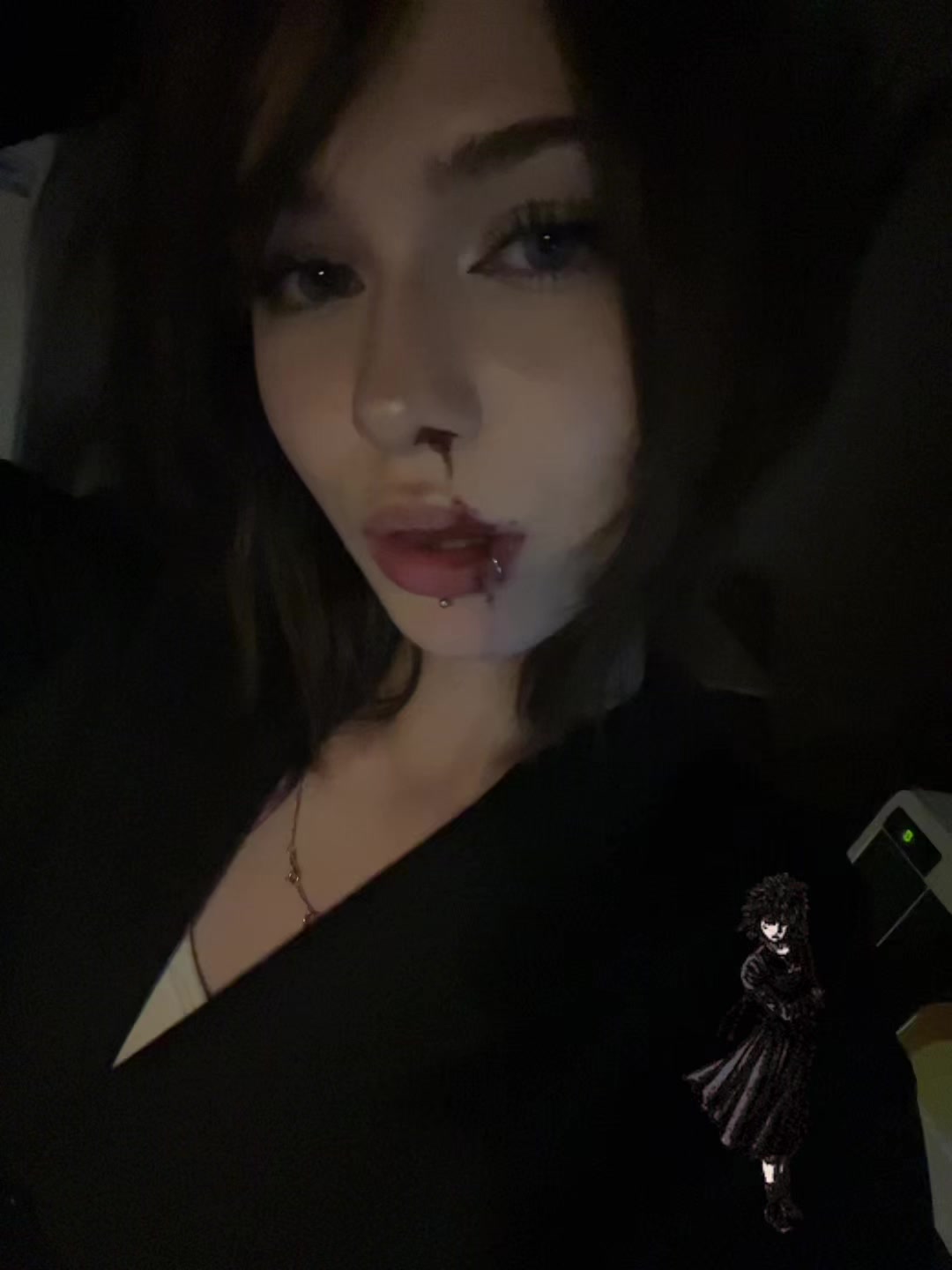 @dhampi’r