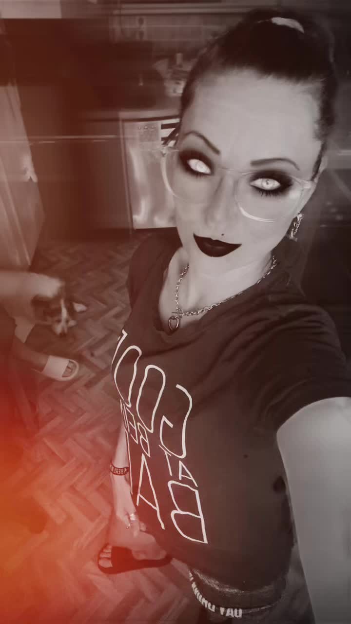 @🖤thats_me🖤