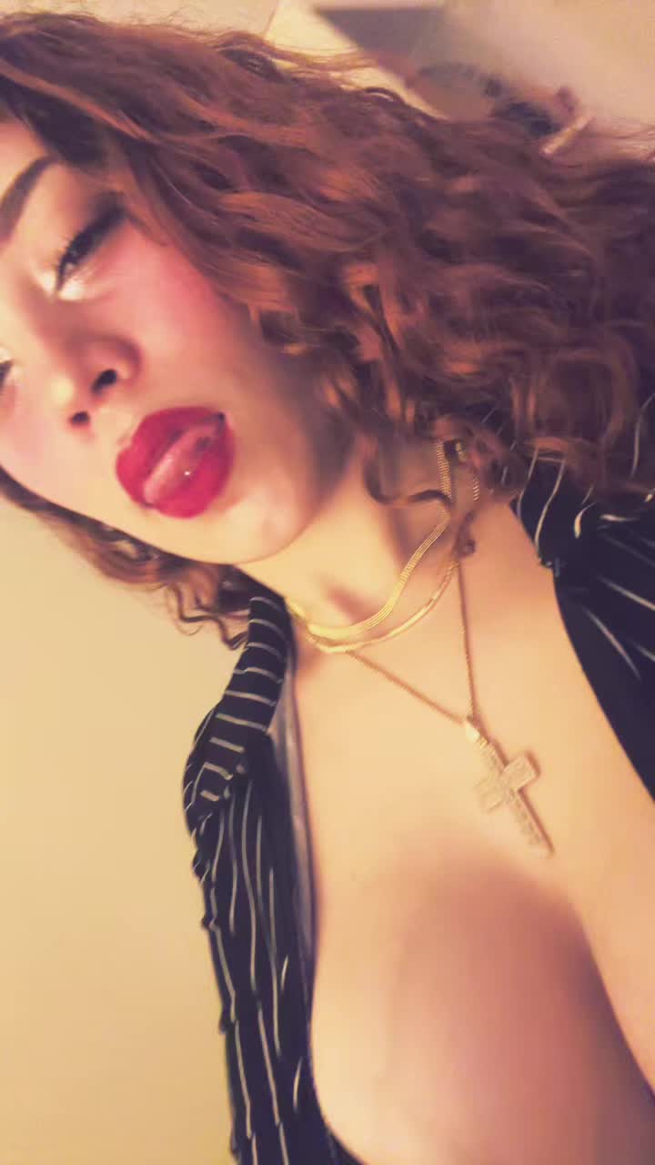 @X._nxxy