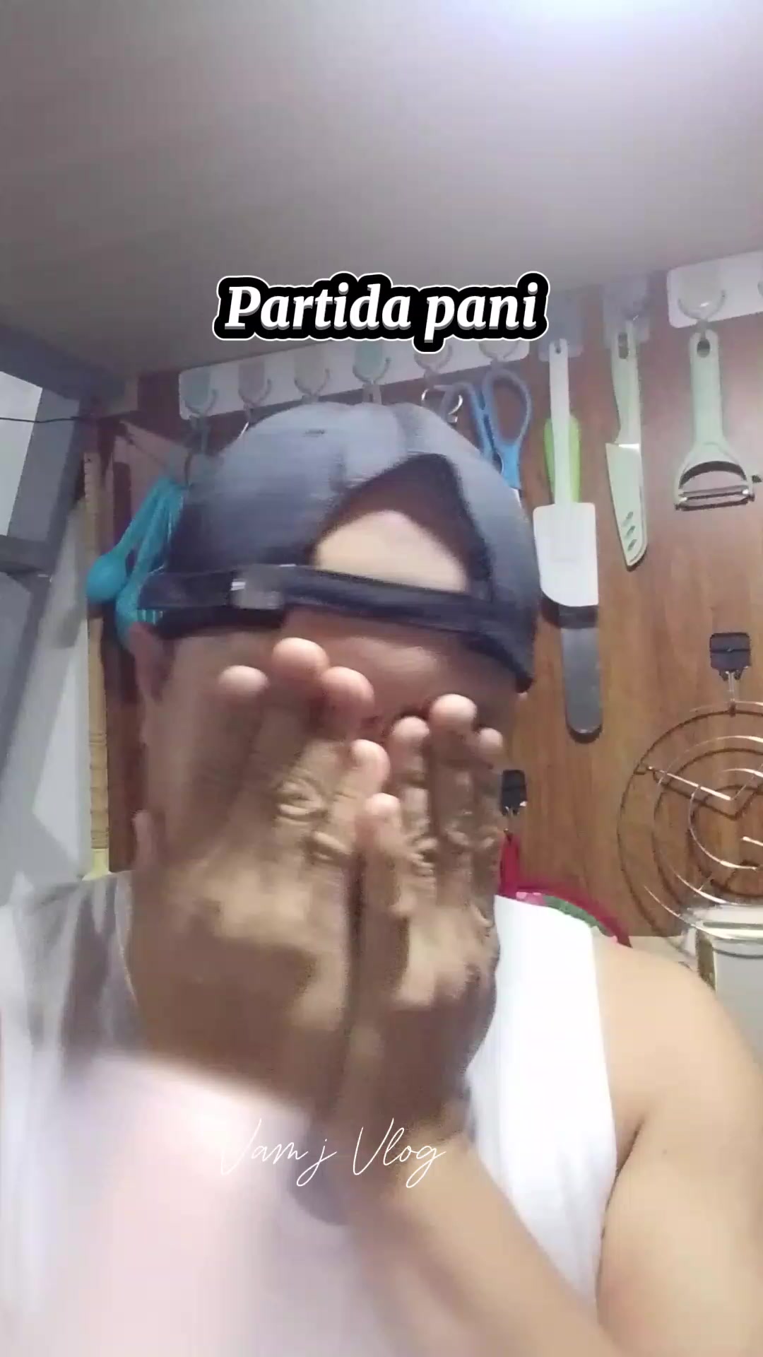@Vam j