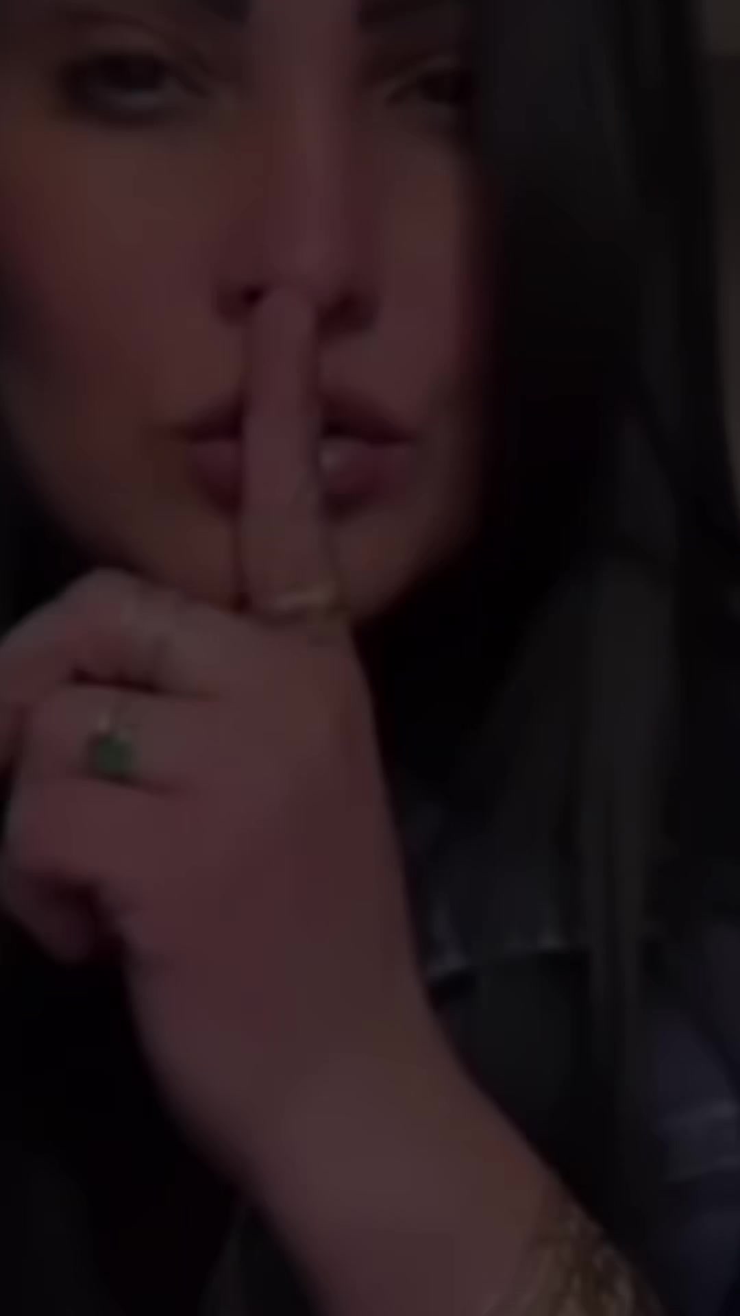 @adairizz
