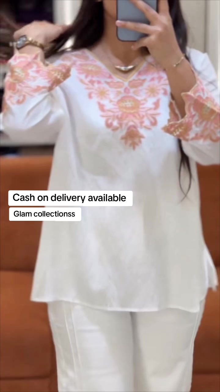 @The Glam Up