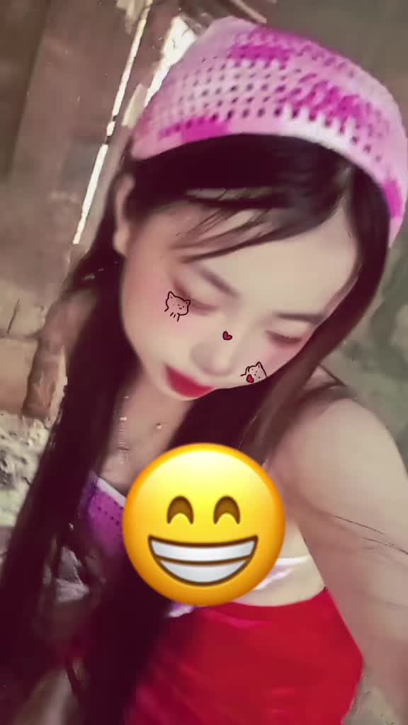 @สาวตัวเล็ก😜