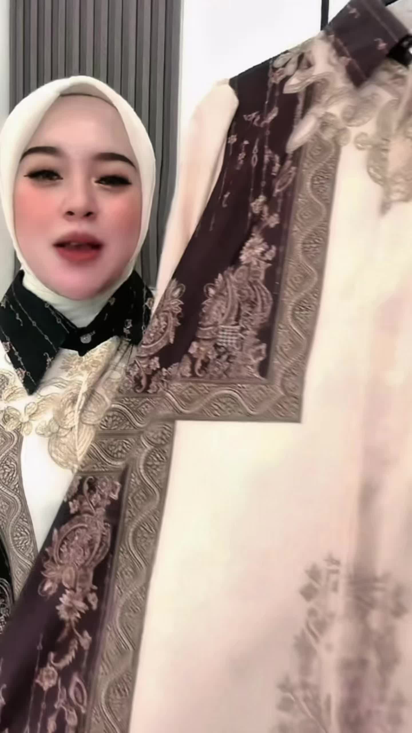 @nailakharisma4
