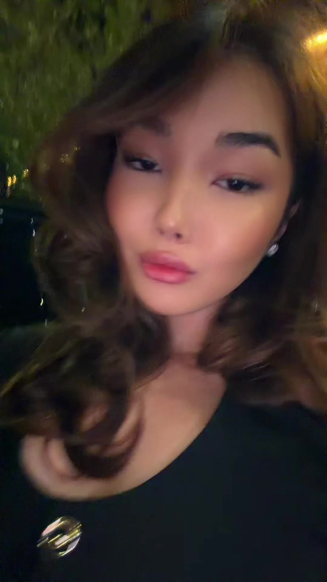 @adiafori.as