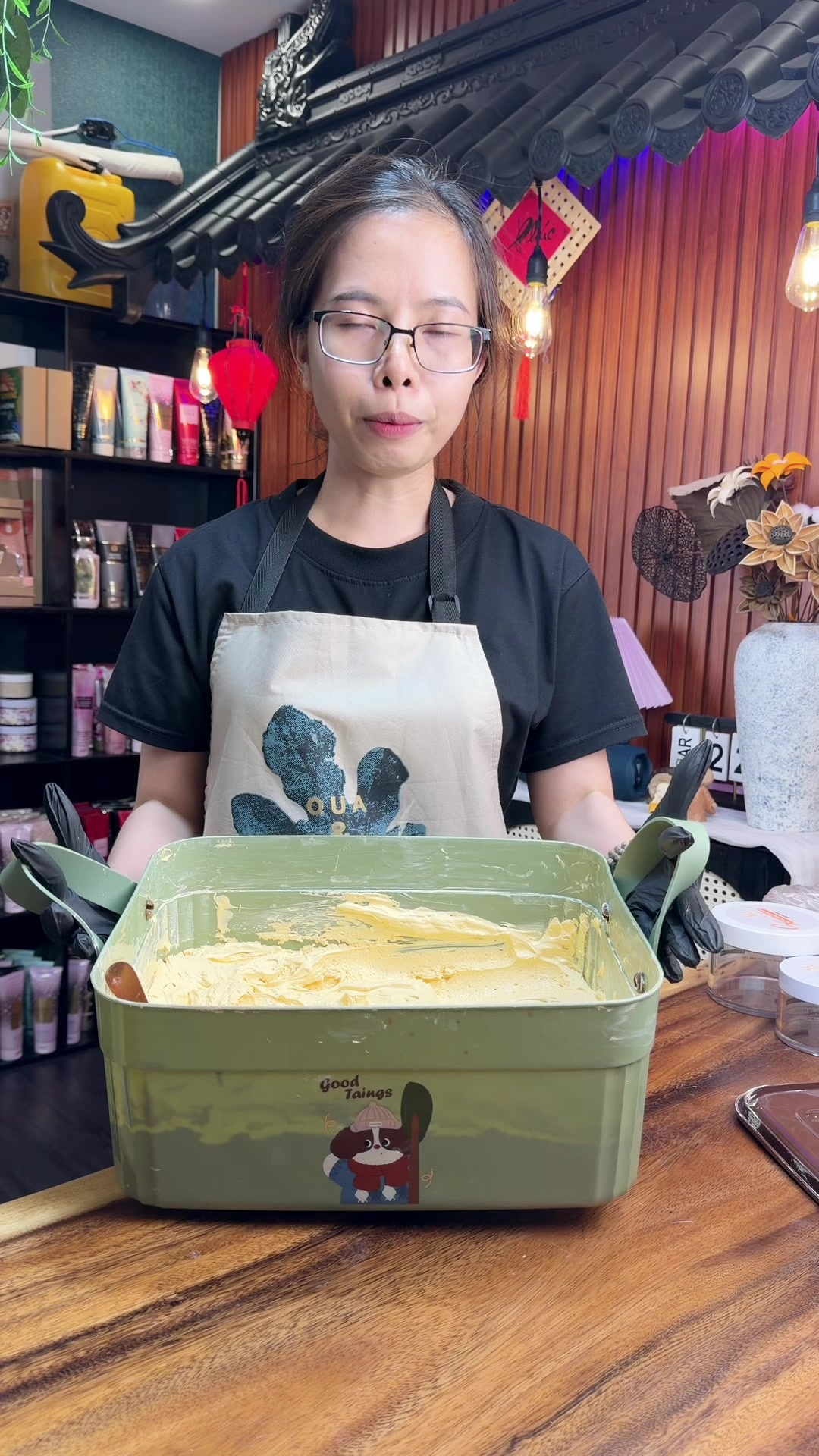 @B&agrave; T&aacute;m Da Dẻ