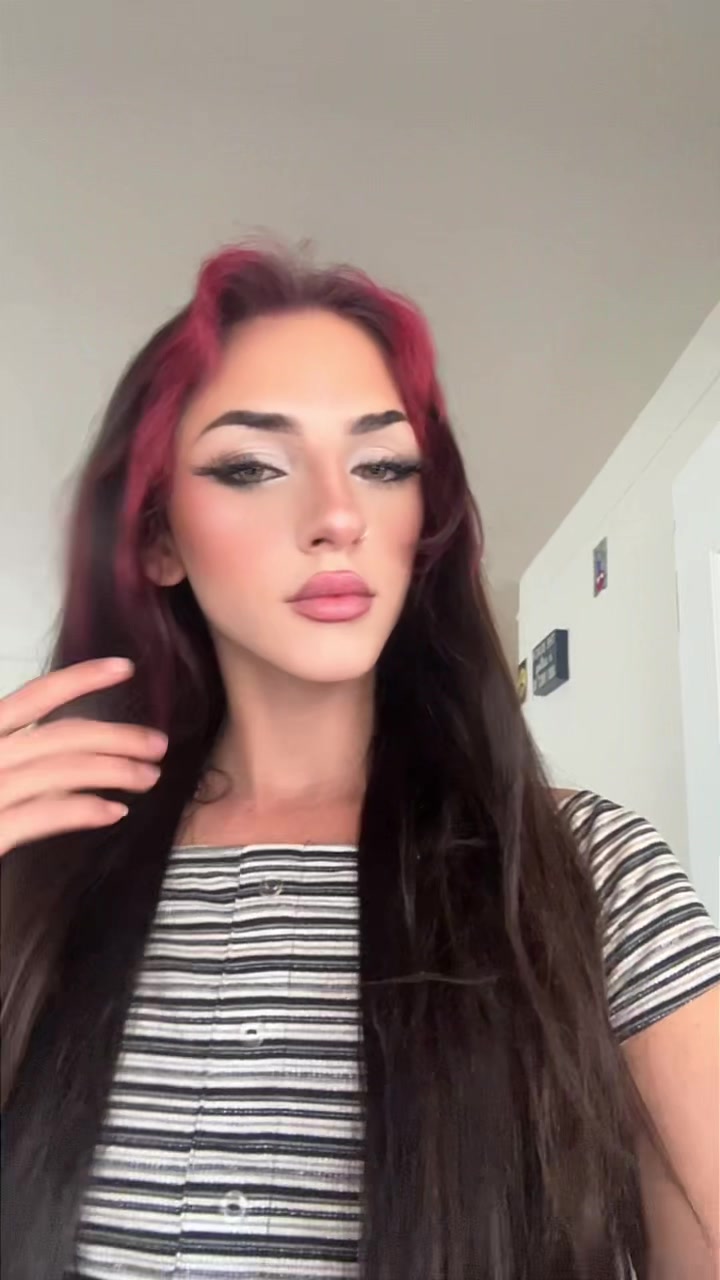 @laryssa_meloo_ofc