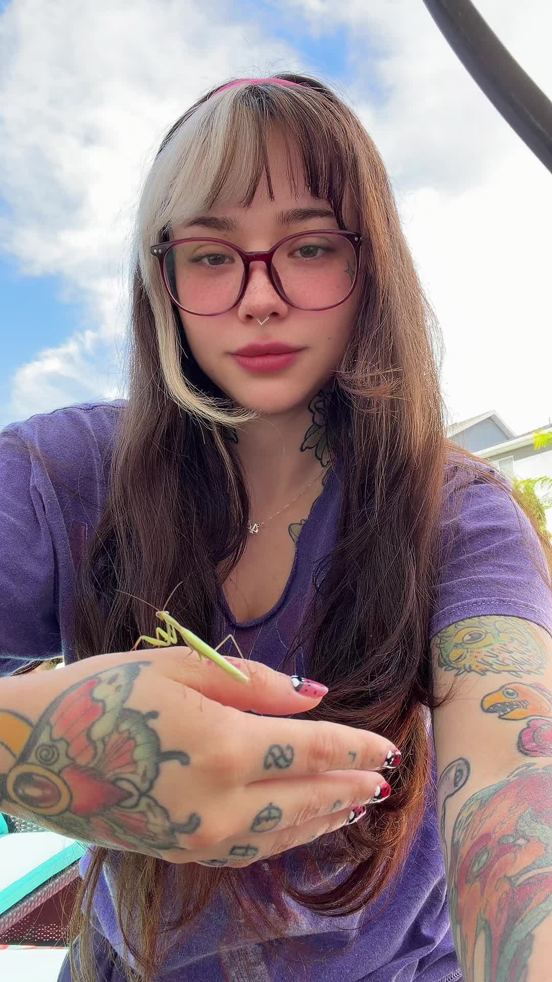 @juneeberri