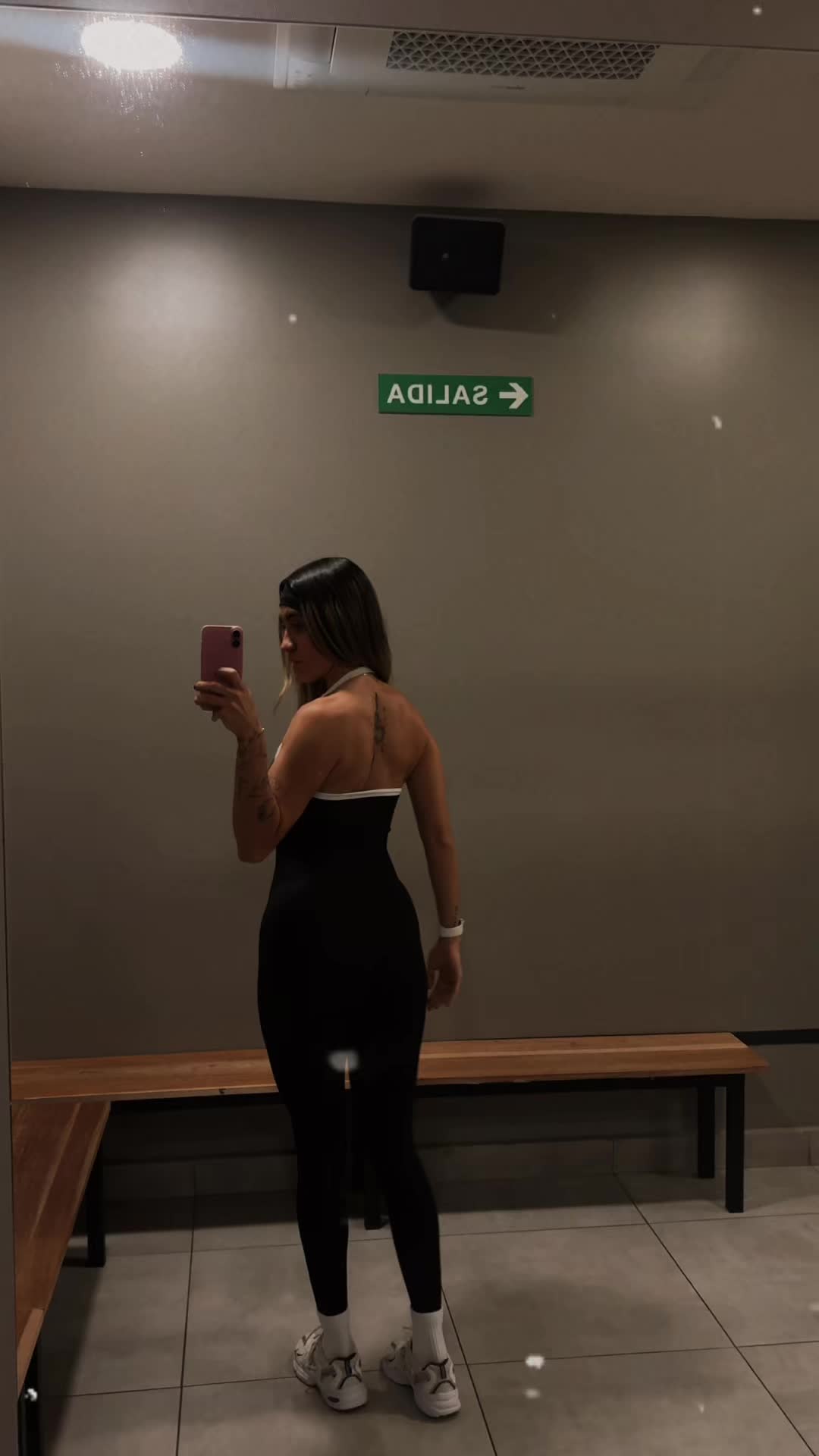 @Valeria Campos 🦋