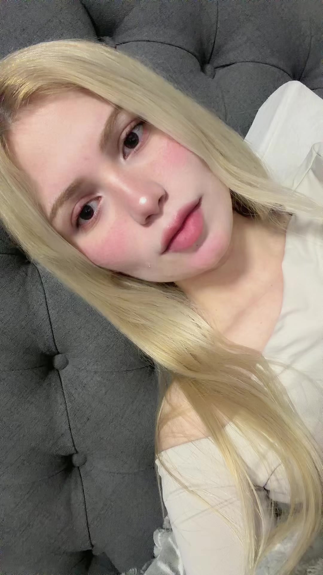 @𝒩 🦢