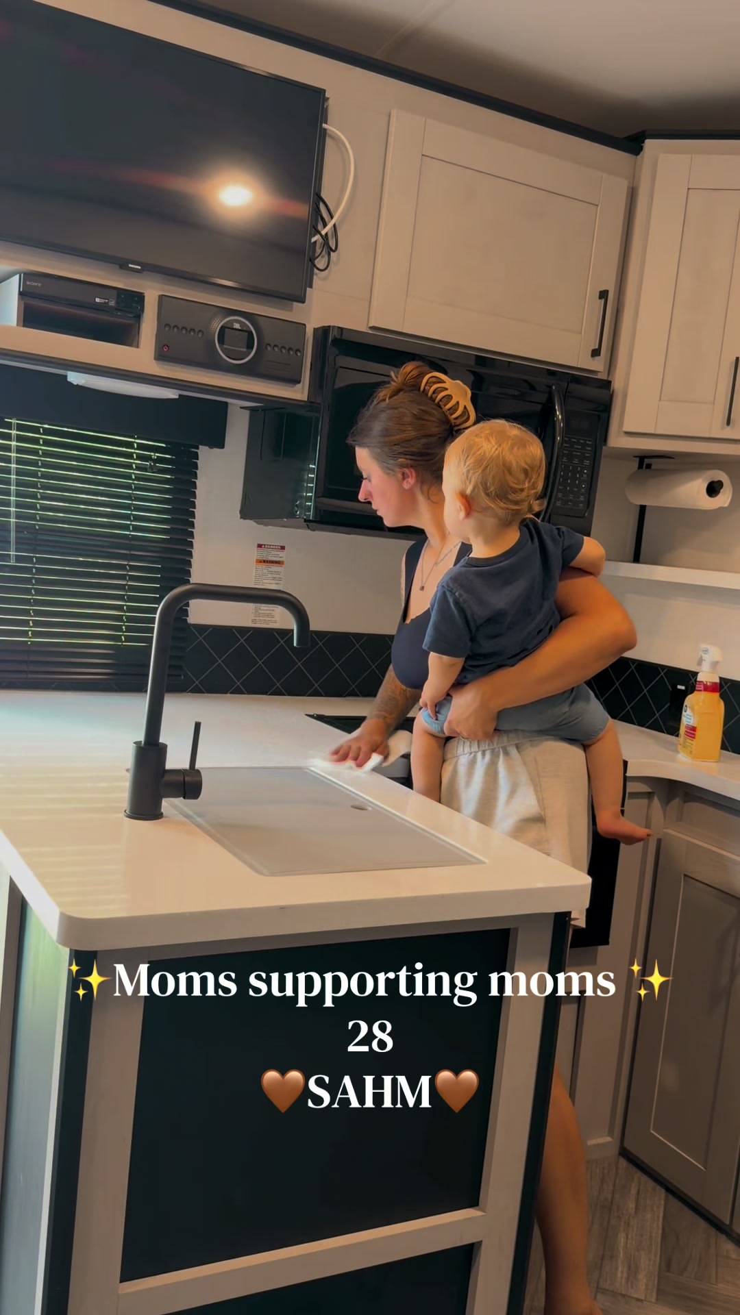 @KENZIE | BOY MAMA