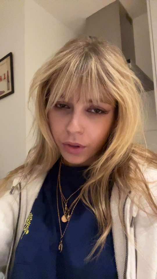 @Evaaaa