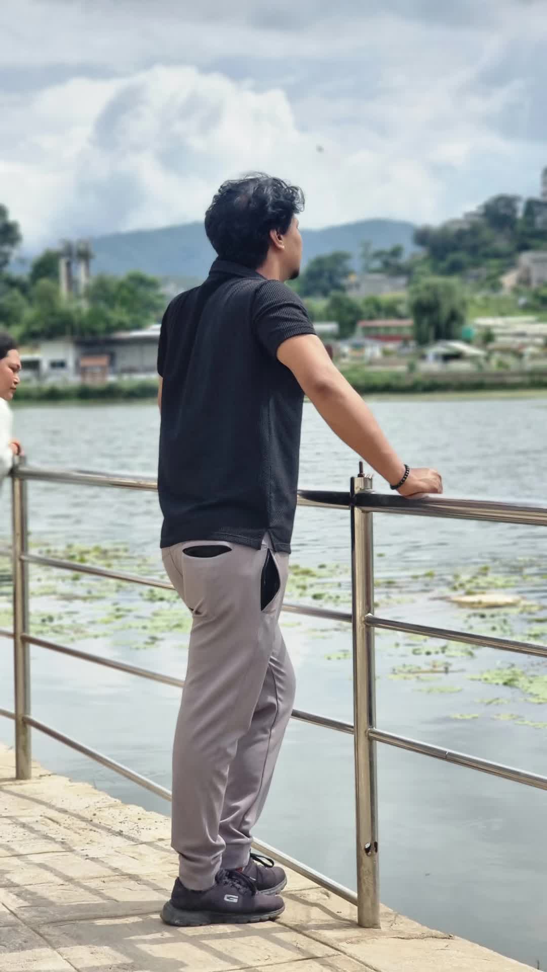 @R_U_P_A_K__🇳🇵