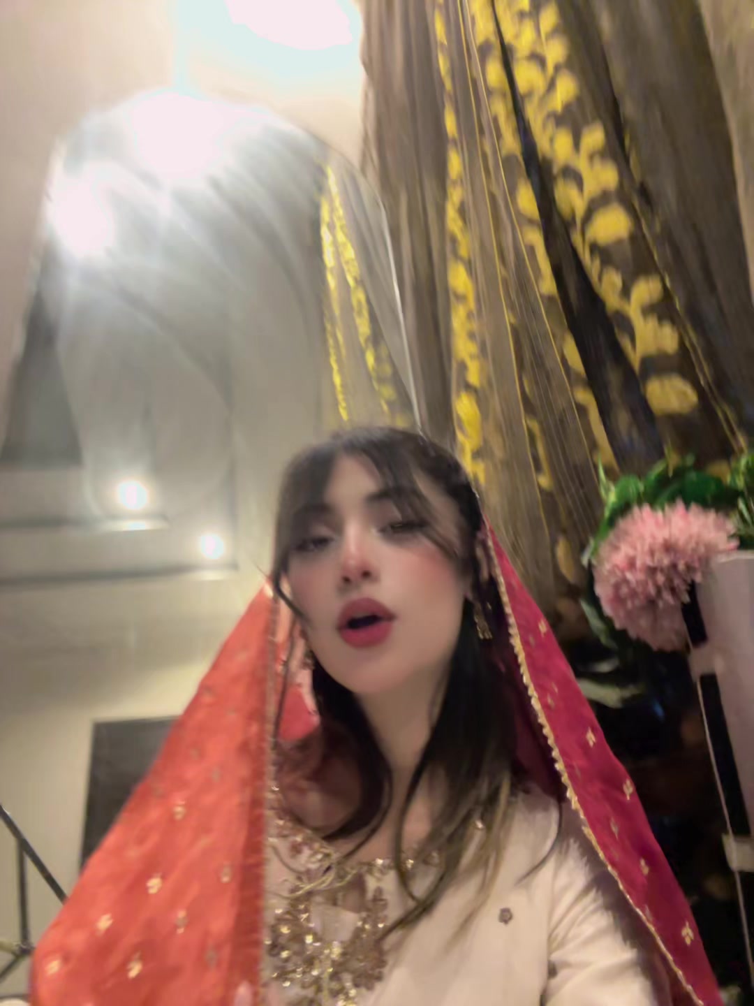 @AyeshEe🌸
