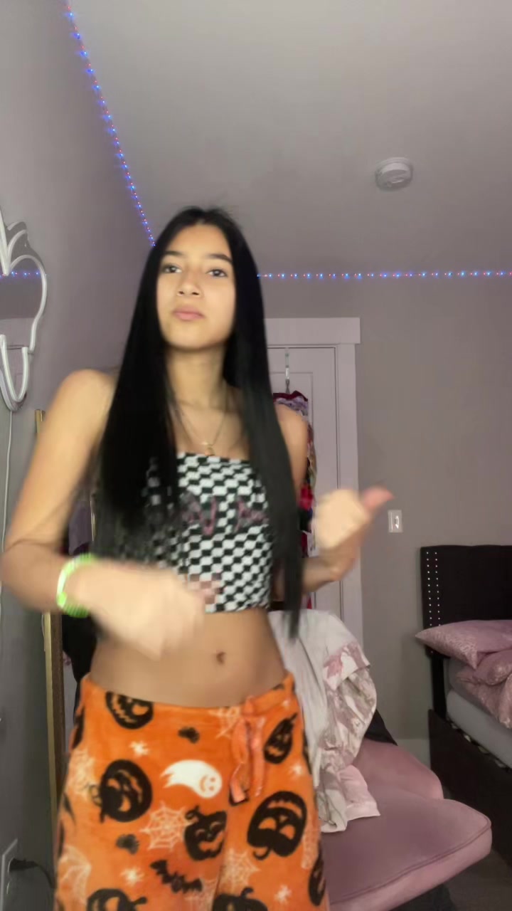 @Laissa_spammm