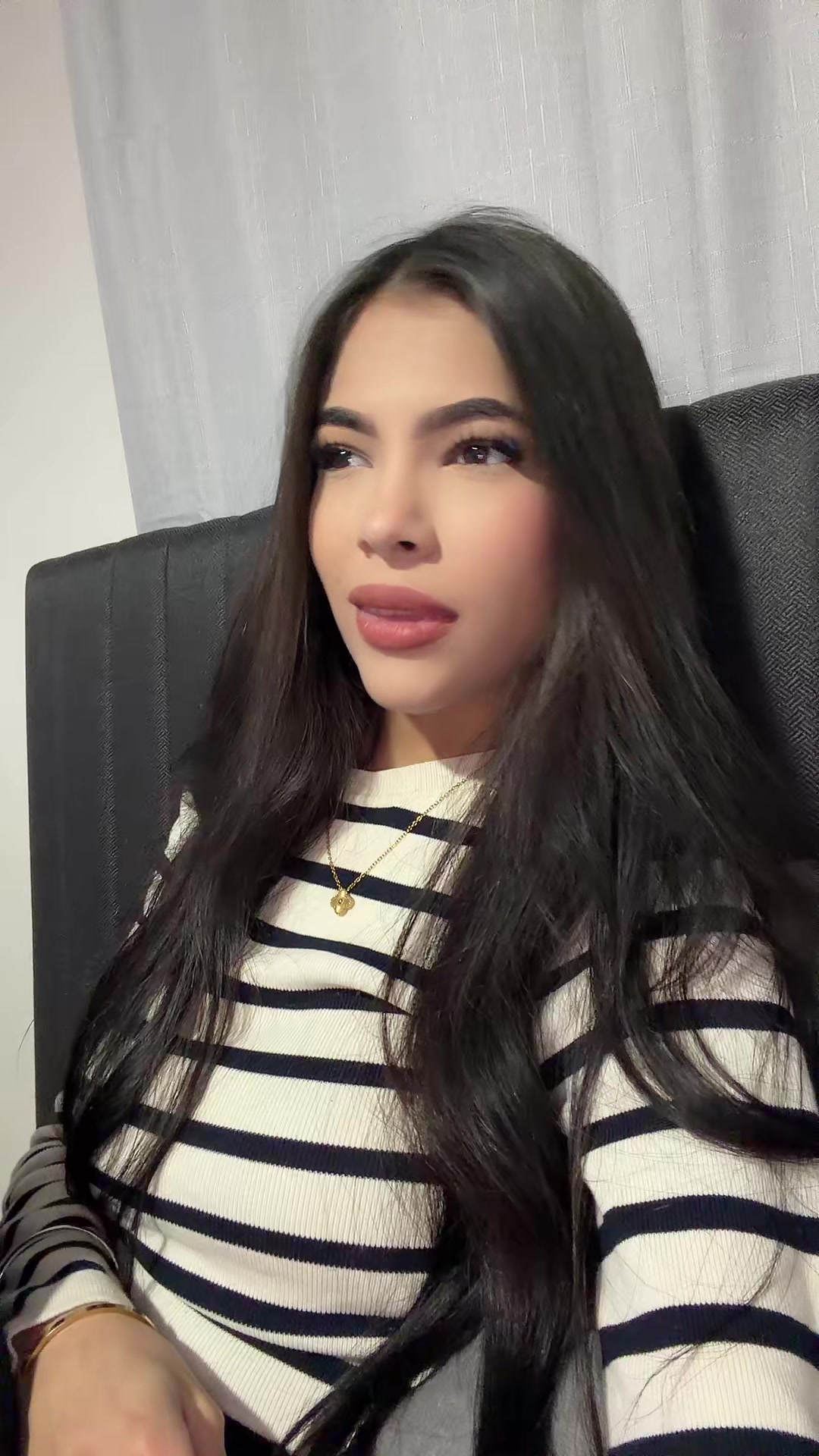 @isisss