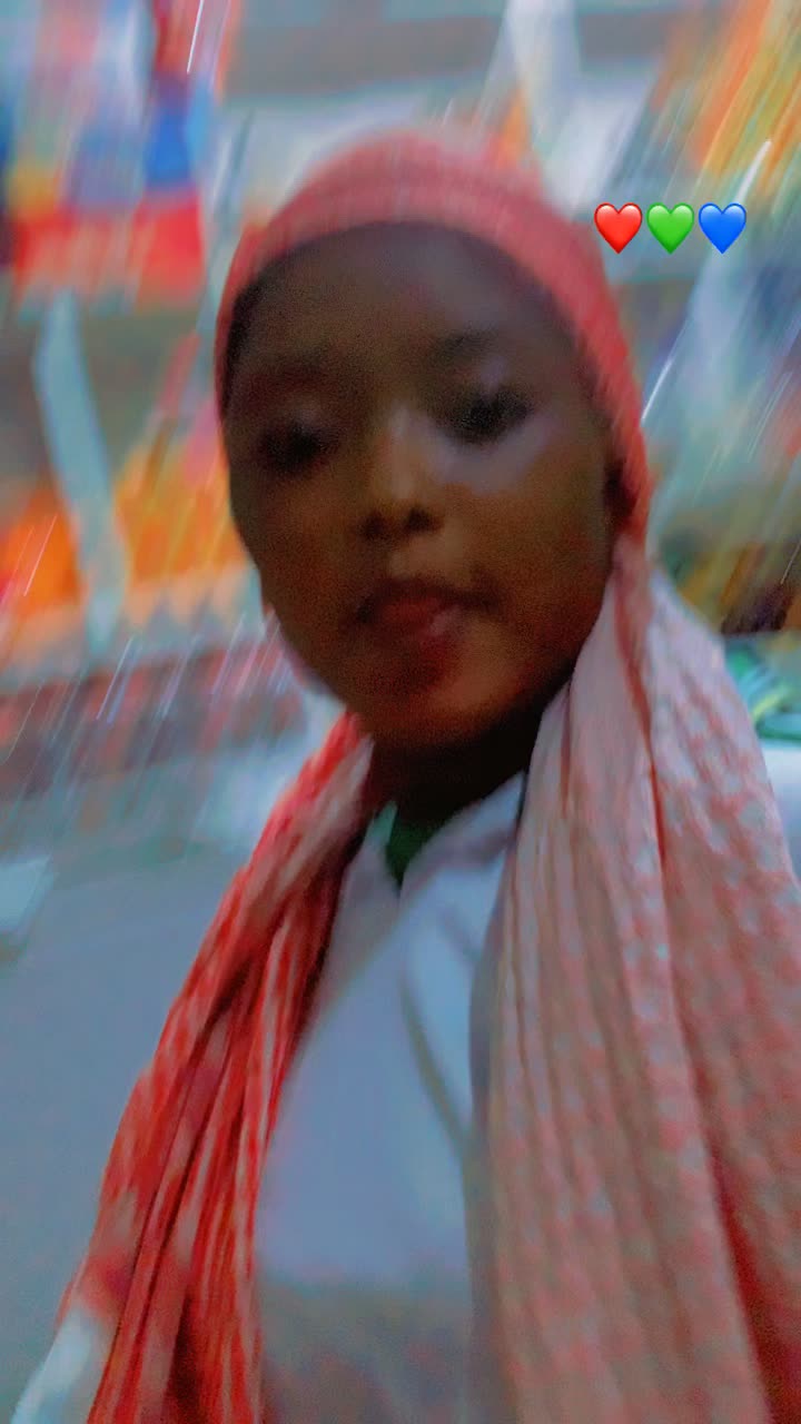 @Hari Star ⭐