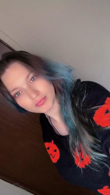 @𝕯𝖆𝖎𝖘𝖞&rsquo;𝖟 𝕯𝖚𝖓𝖌𝖊𝖔𝖓🐉