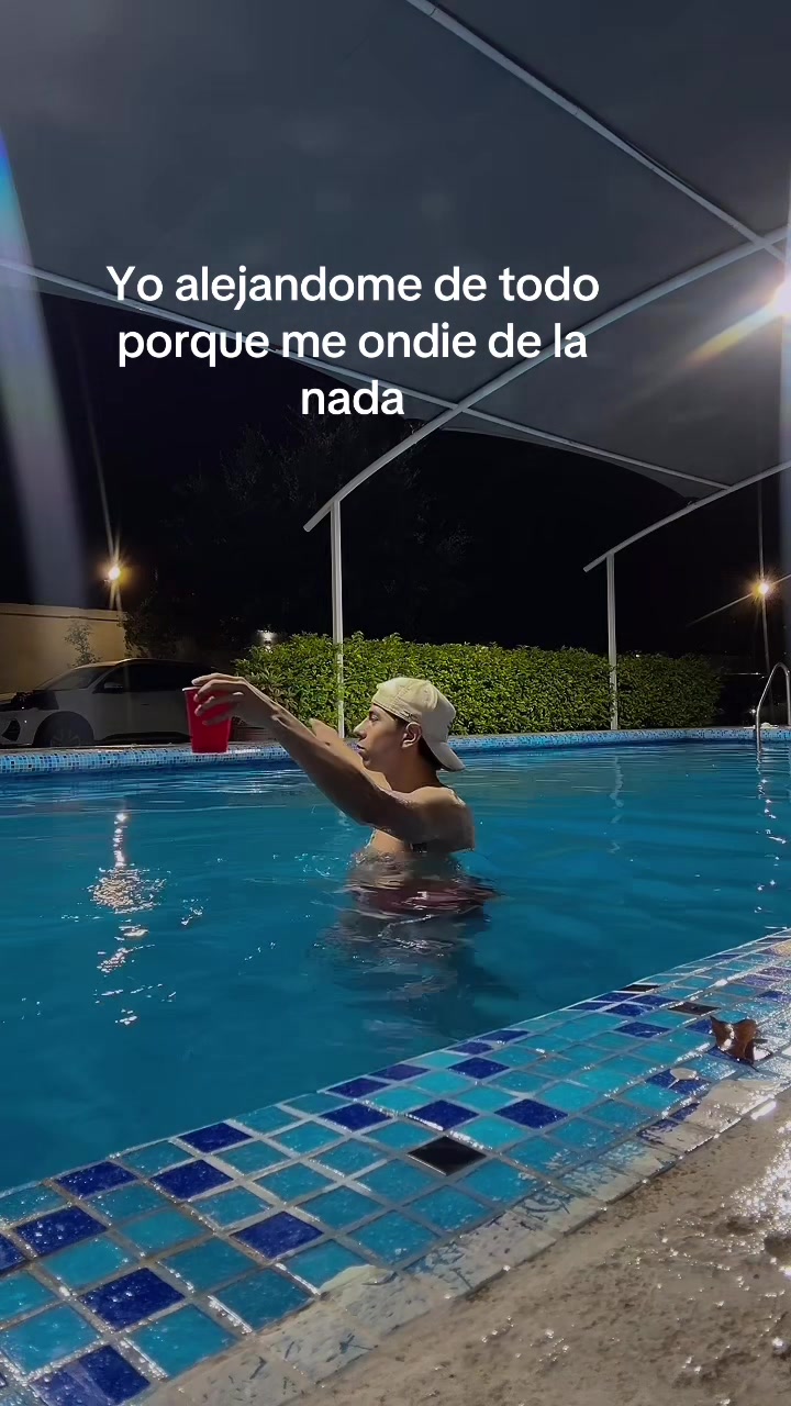 @Chez