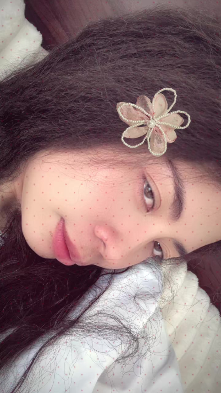 @JhanninePh