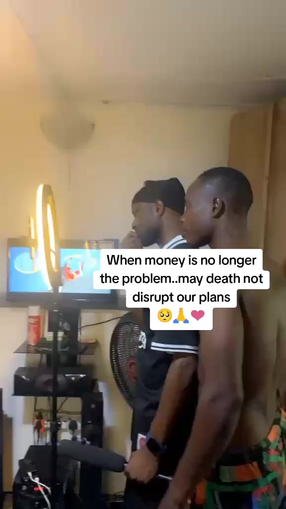 @Kemi FC🦅