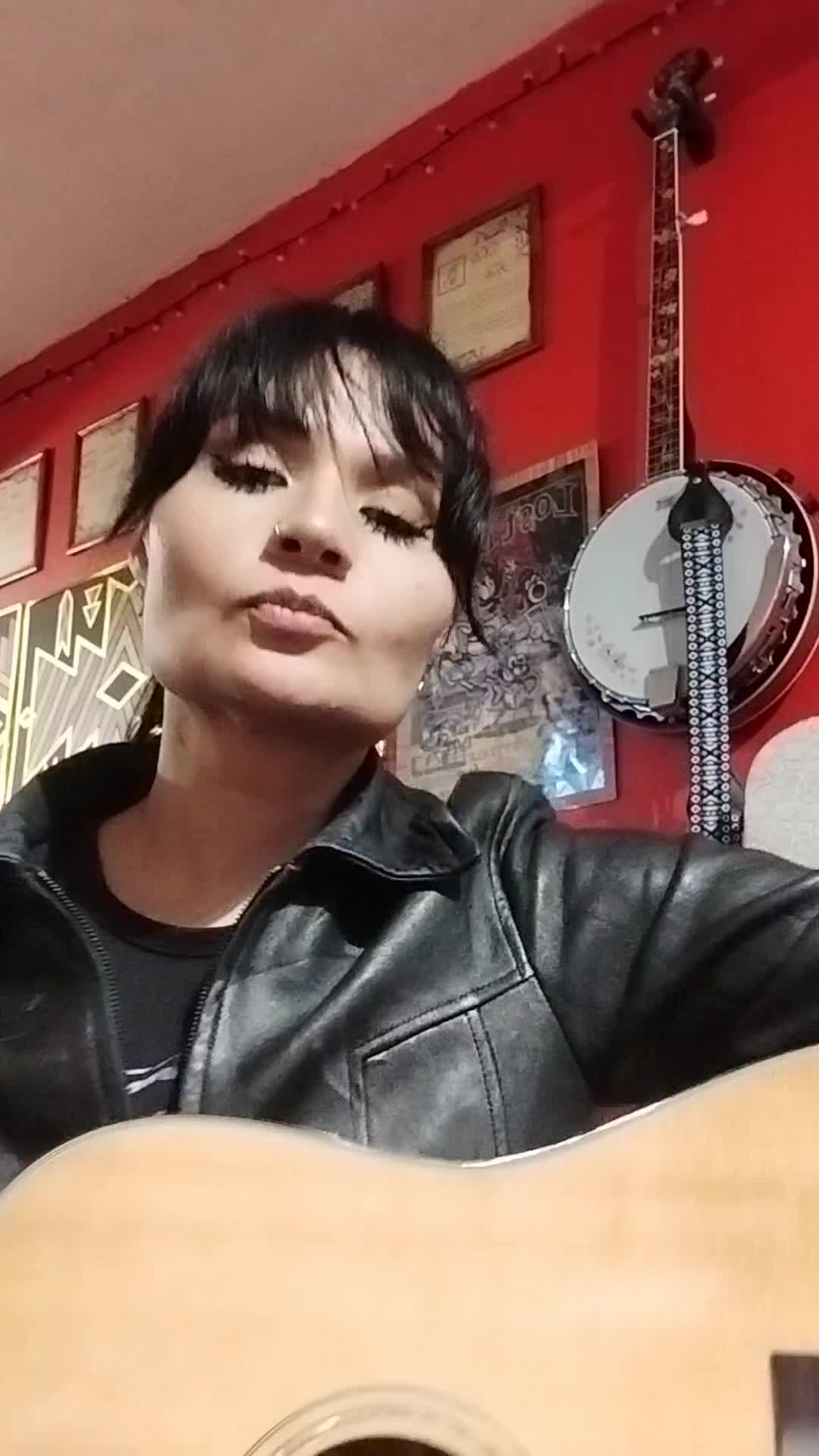@Cheekbones P&oacute;lvora