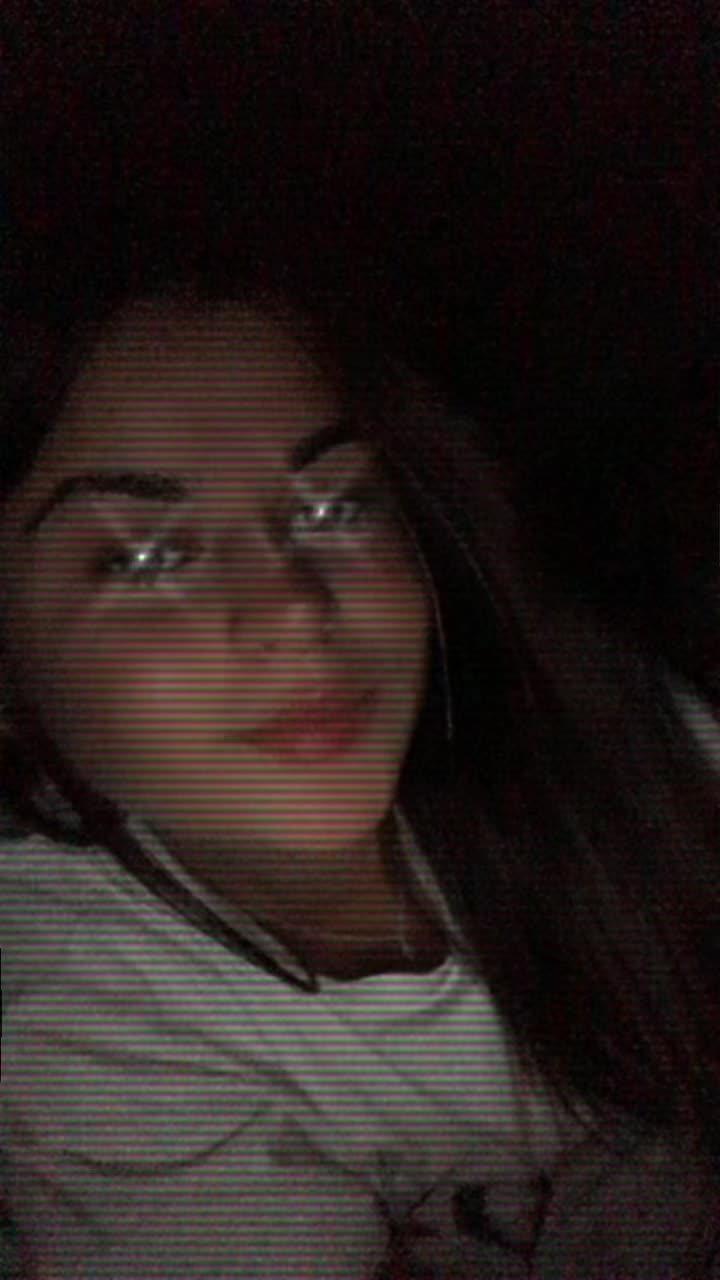 @Adelisa