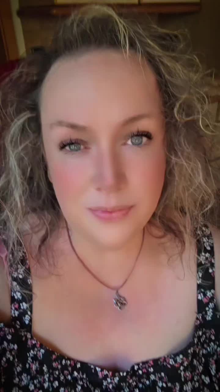 @Heidi 💜🖤
