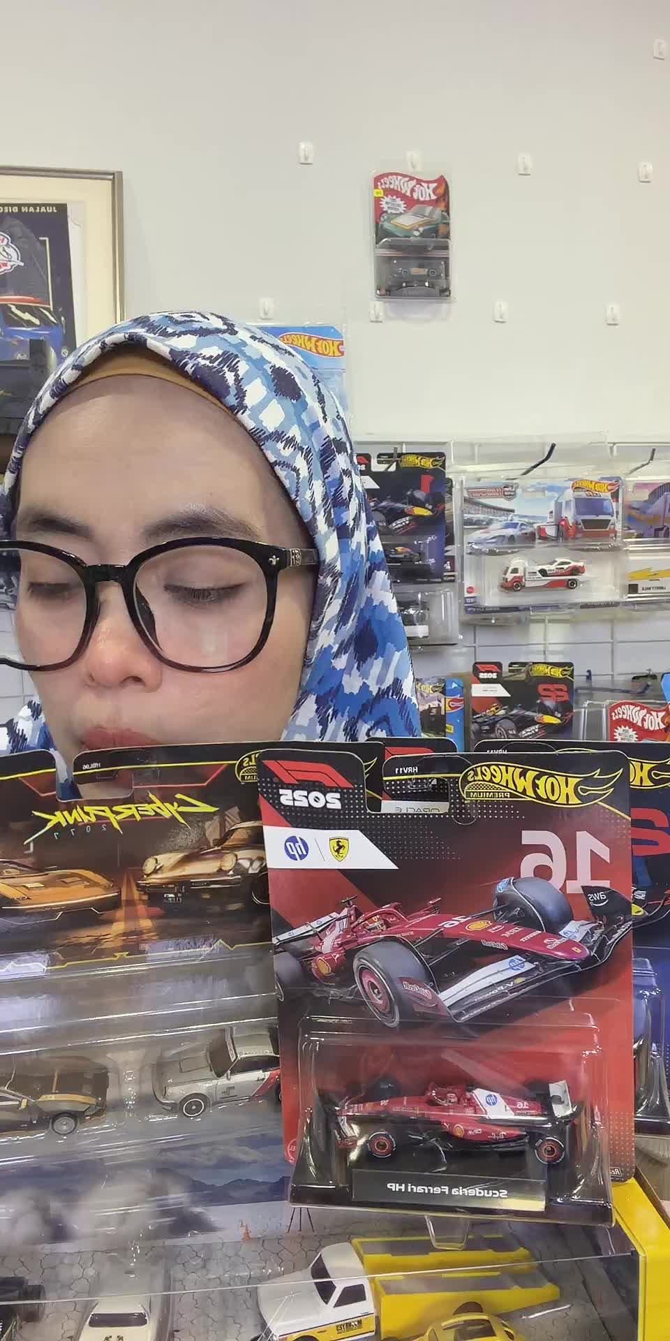 @Kedai Hobi Maju