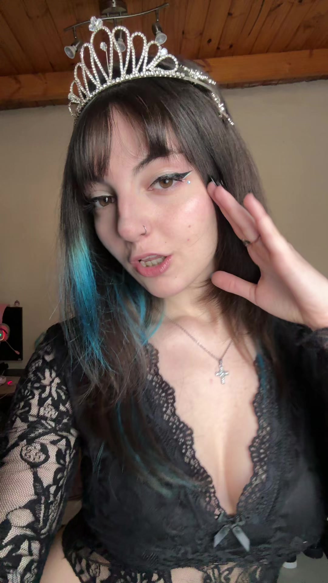@bayitaaa