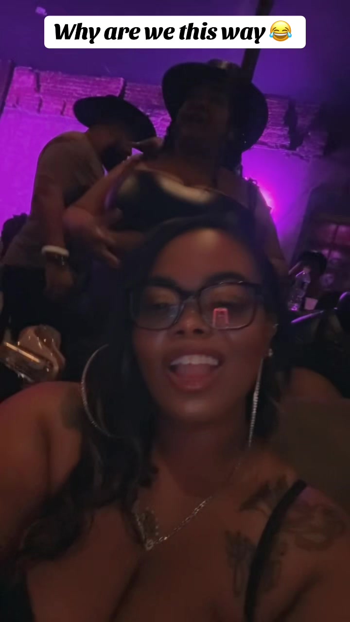 @Queen_Tay93