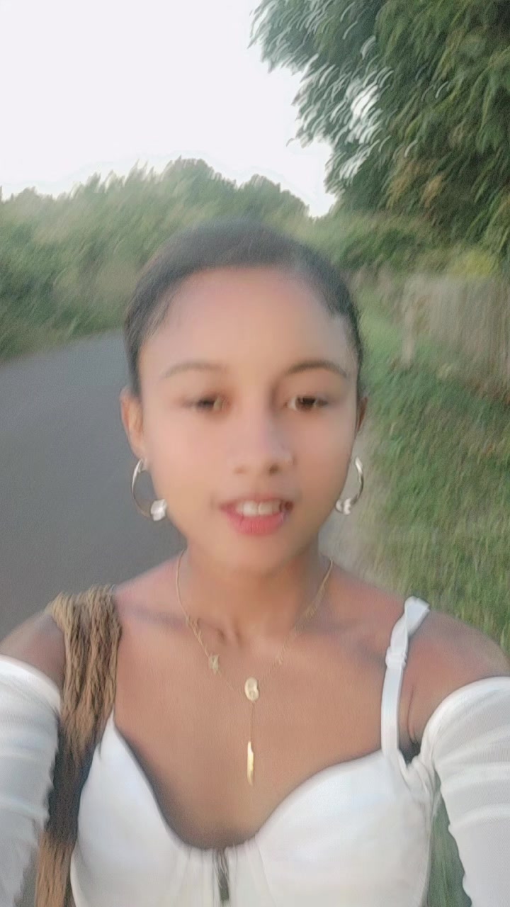 @Luciana