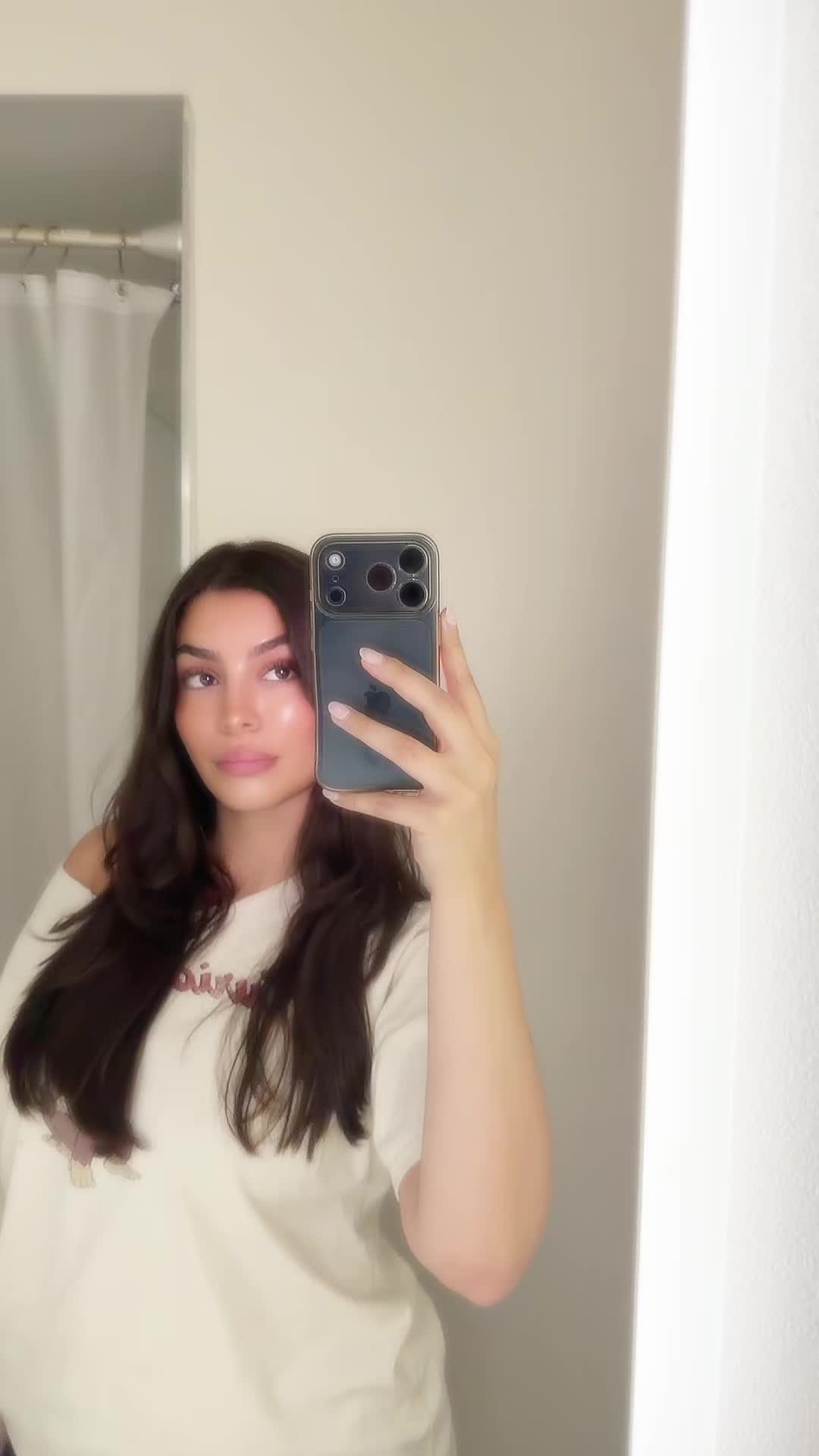 @reina