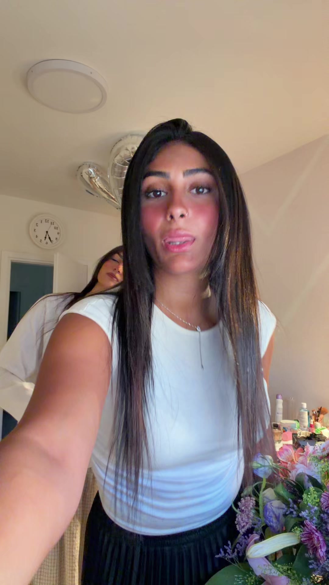 @Leahshamai